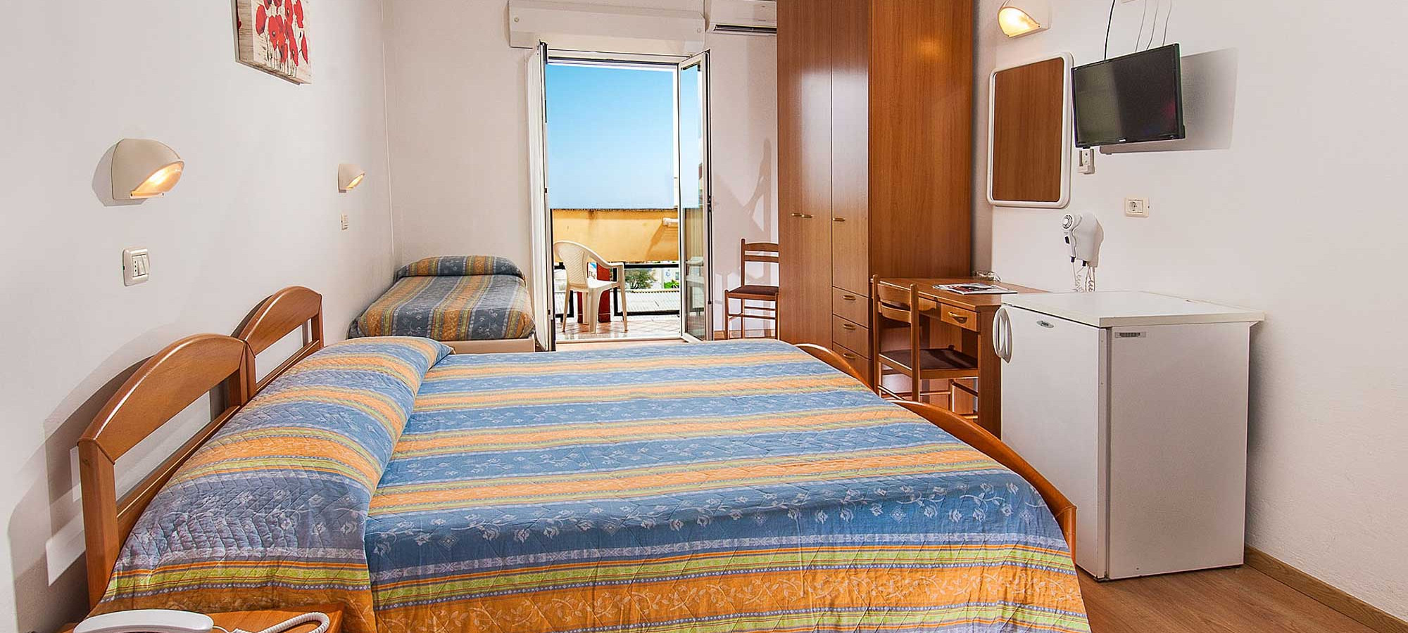 media.Camere-con-balcone-01-Hotel-alba-Serena-Misano