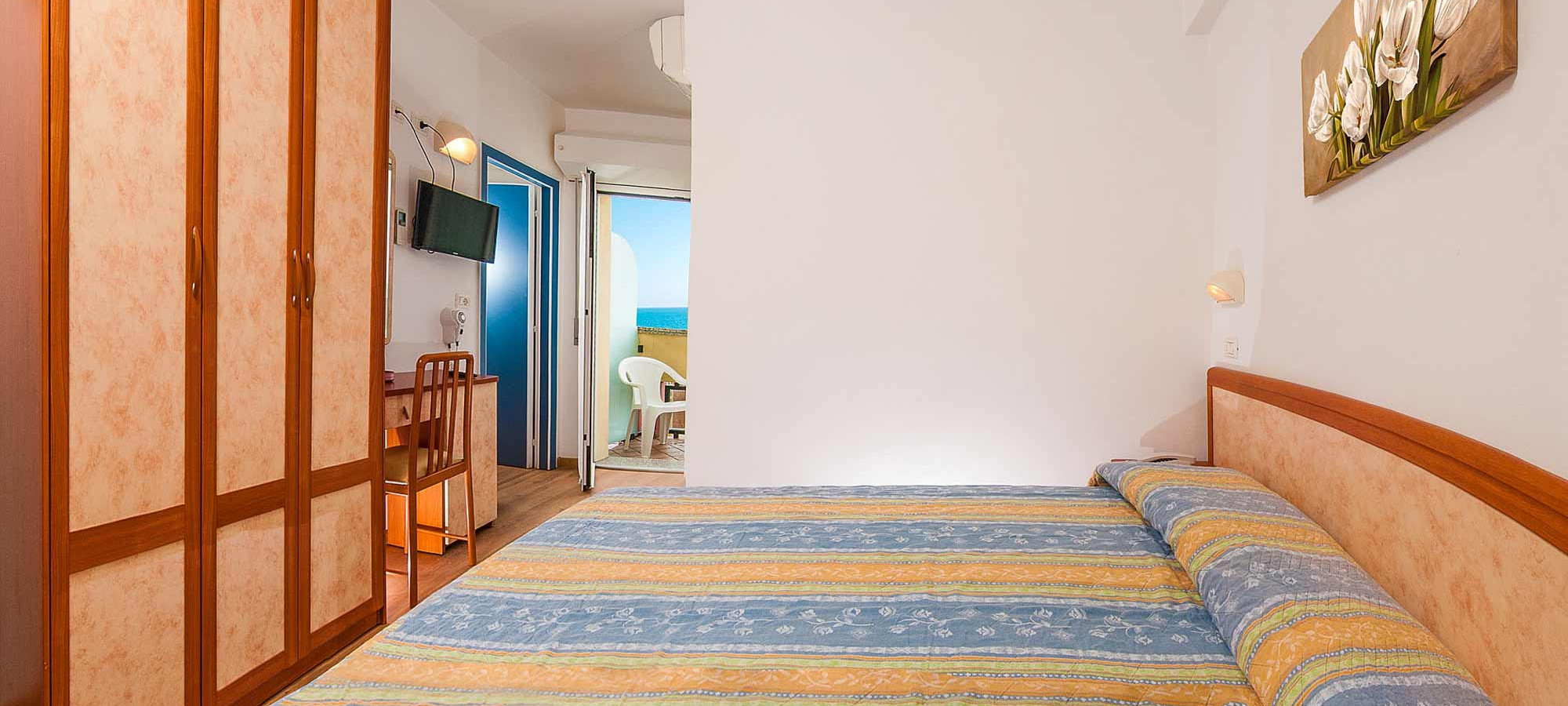 media.Camere-con-balcone-vista-mare-02-Hotel-alba-Serena-Misano